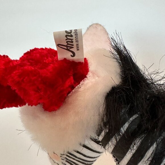 Annalee 2012 Posable 7" Holiday Zebra Carrying Presents with Christmas Hat Gifts - Picture 5 of 10